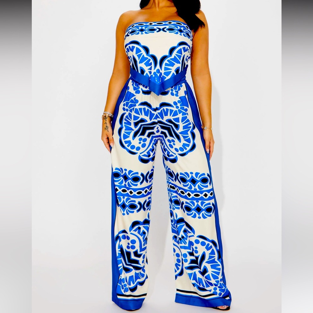 #070 blue and white pant set